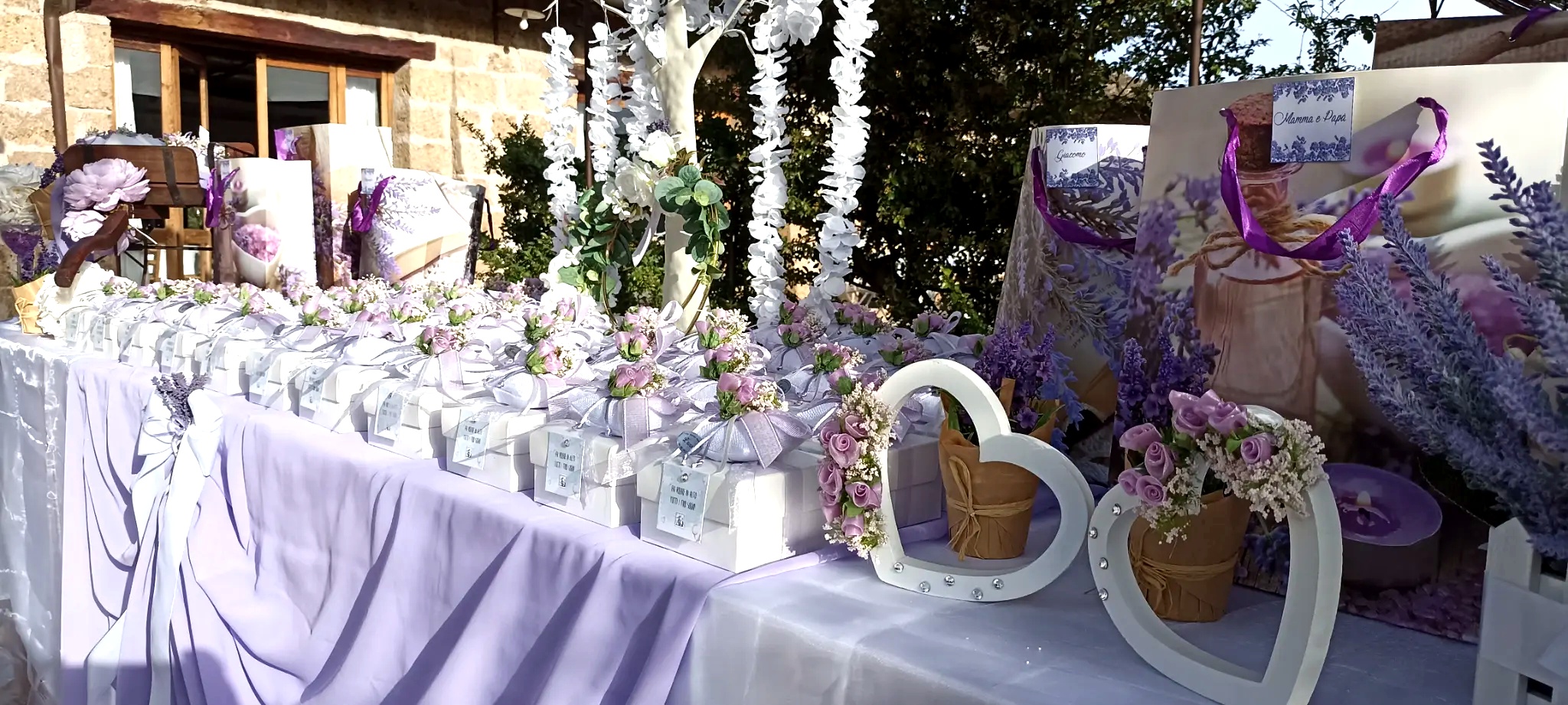 Allestimento matrimonio in lilla